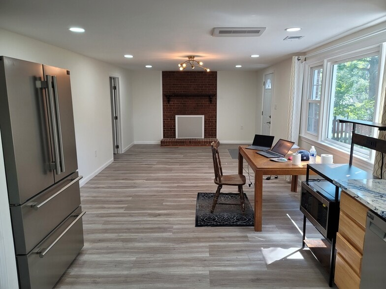 Building Photo - 9206 Limestone Pl