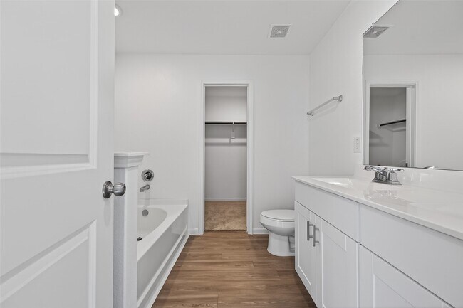 Building Photo - 17803 Pumpkin Vine Dr