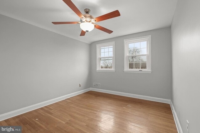 Building Photo - 8336 Wyton Rd