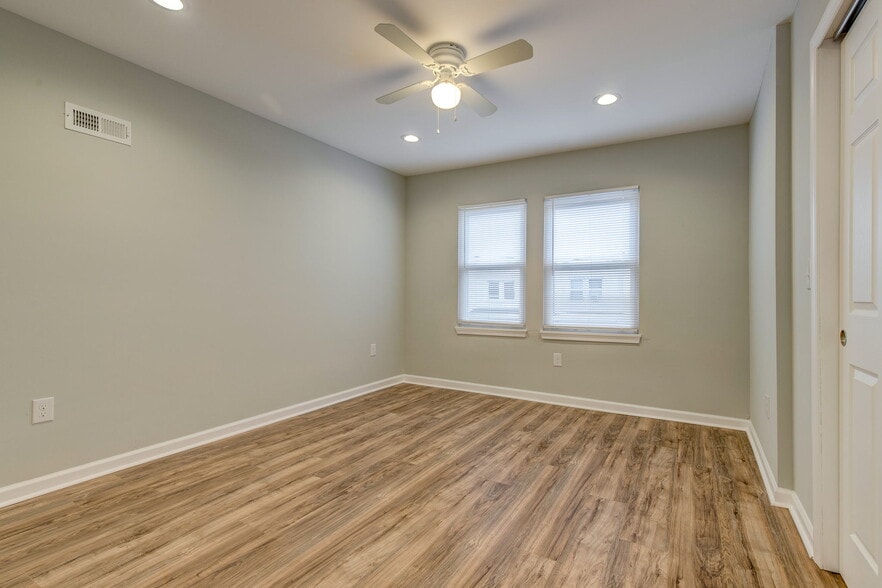 Building Photo - 4021 Howland St