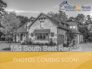 Building Photo - 3143 St Charles Dr