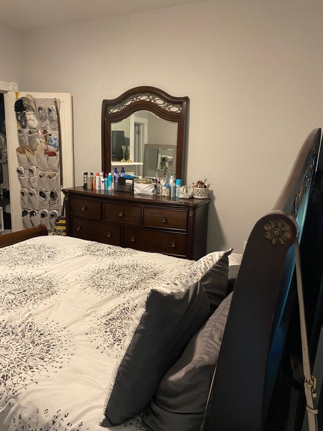 Building Photo - 5128 Keystone St