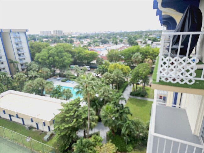 Building Photo - 4550 NW 9th St