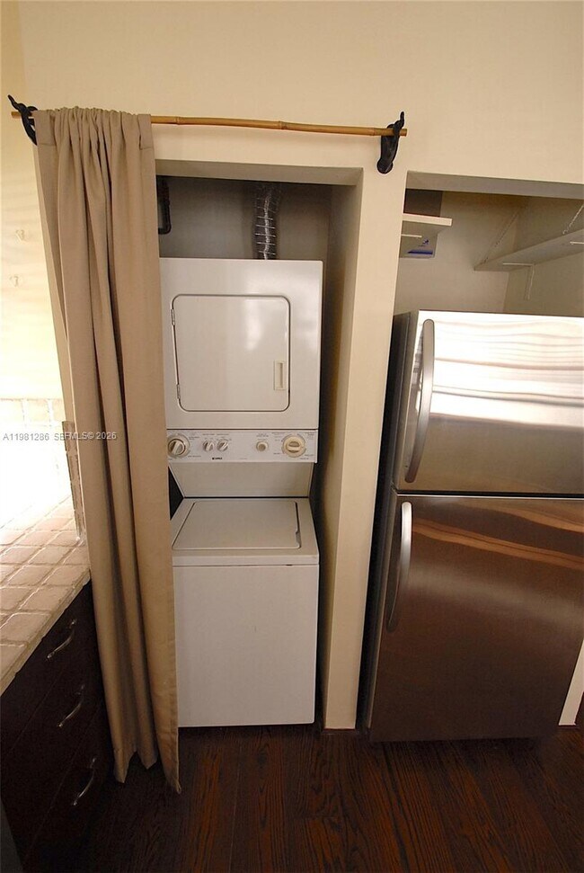 Building Photo - 1525 Pennsylvania Ave