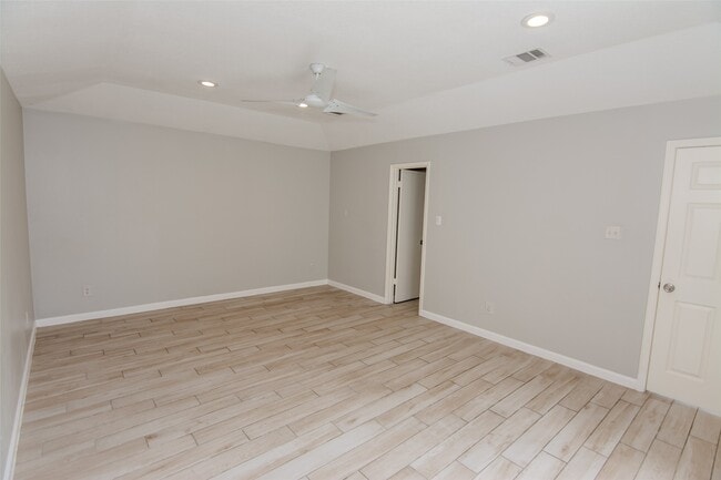 Building Photo - 7838 Duffield Ln