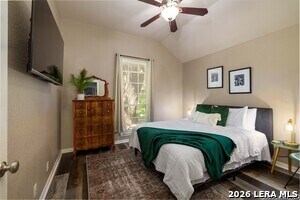 Building Photo - 1131 Flaming Oak Dr