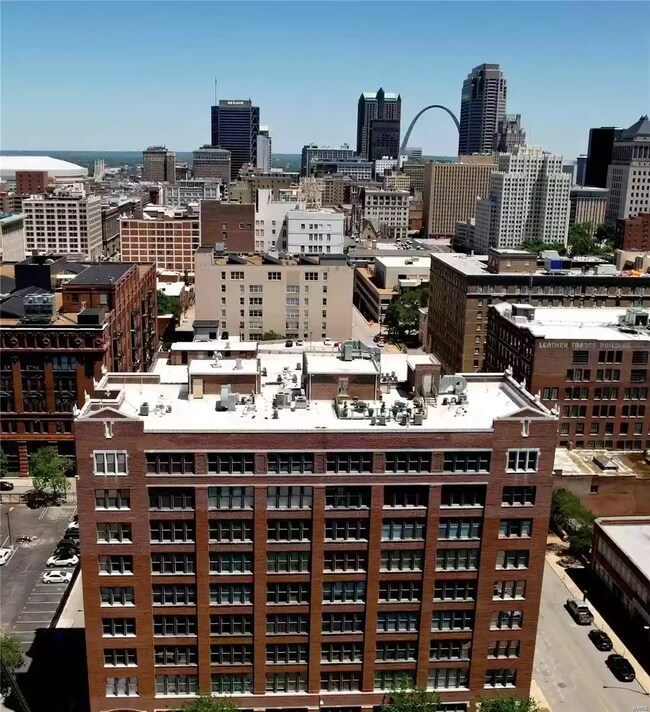 Rooftop - 1627 Locust St