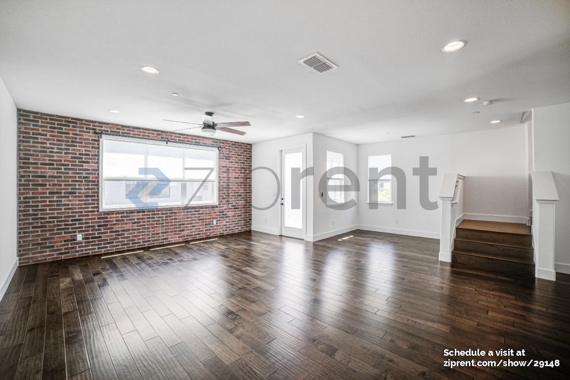 Building Photo - 1010 Vanilla Bean Ln