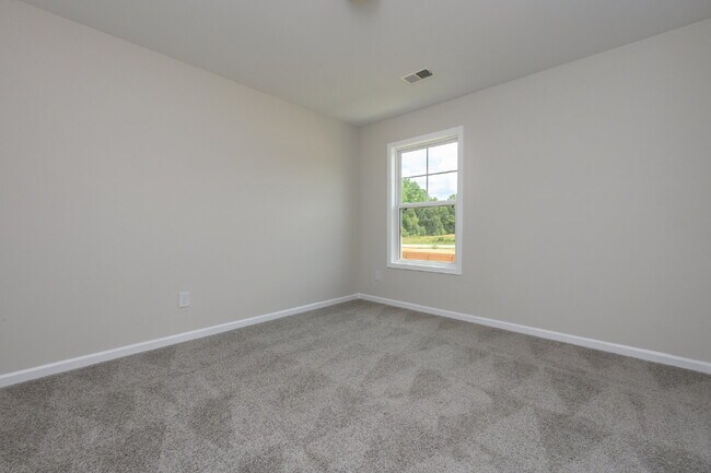 Building Photo - Elegant 4 Bedroom, 2 Bathroom Home with Modern Finishes & Open-Concept Living $2,150/mo rent