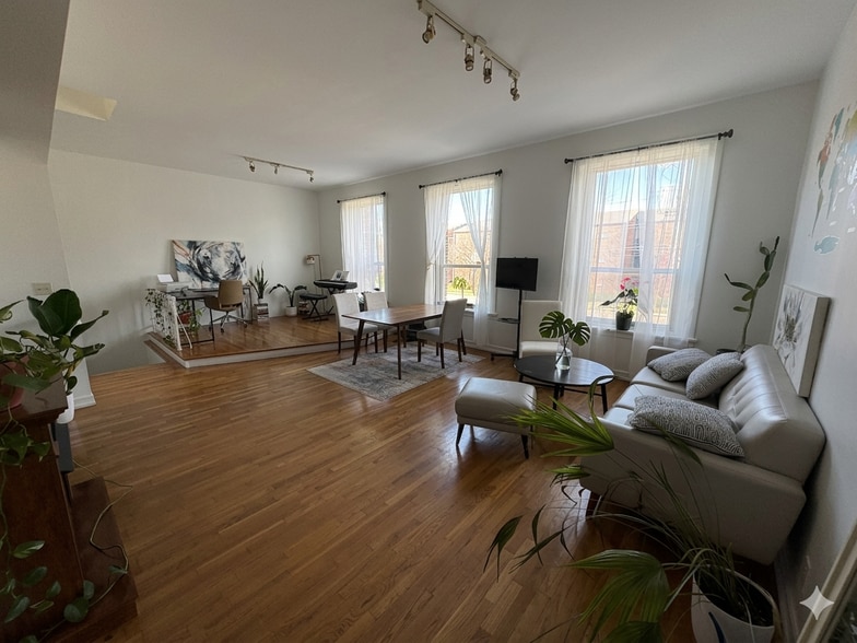 Building Photo - 15 Glenridge Ave