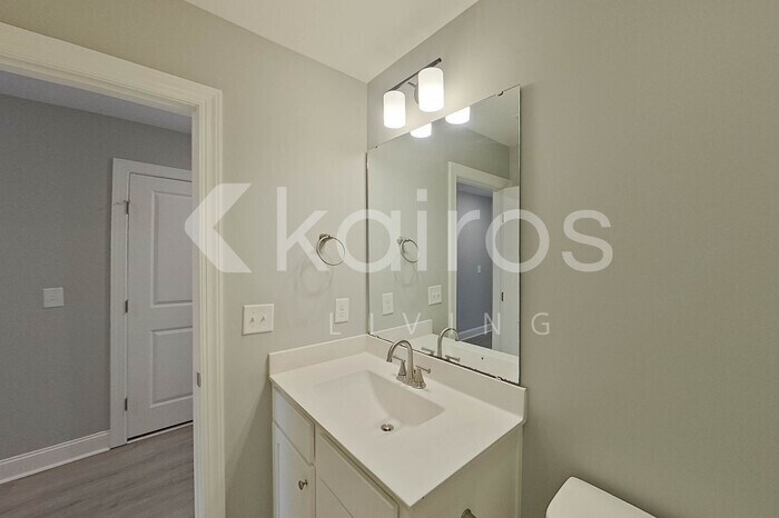 Building Photo - 3709 Oak Leaf Wy