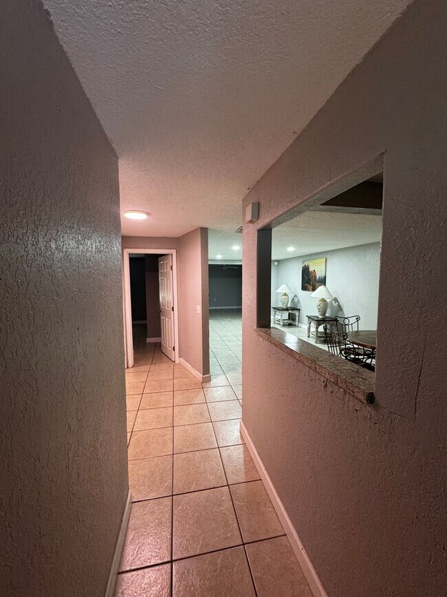 Building Photo - 8390 SW 101st Place Rd