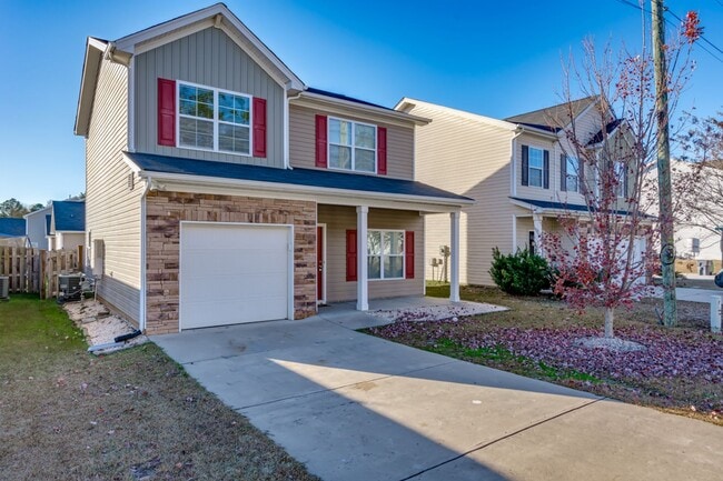Building Photo - Amazing home in quiet and established neighborhood