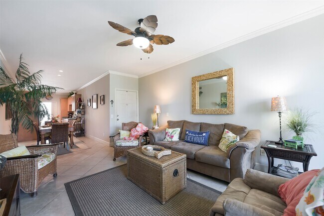 Building Photo - 7000 Seawall Blvd