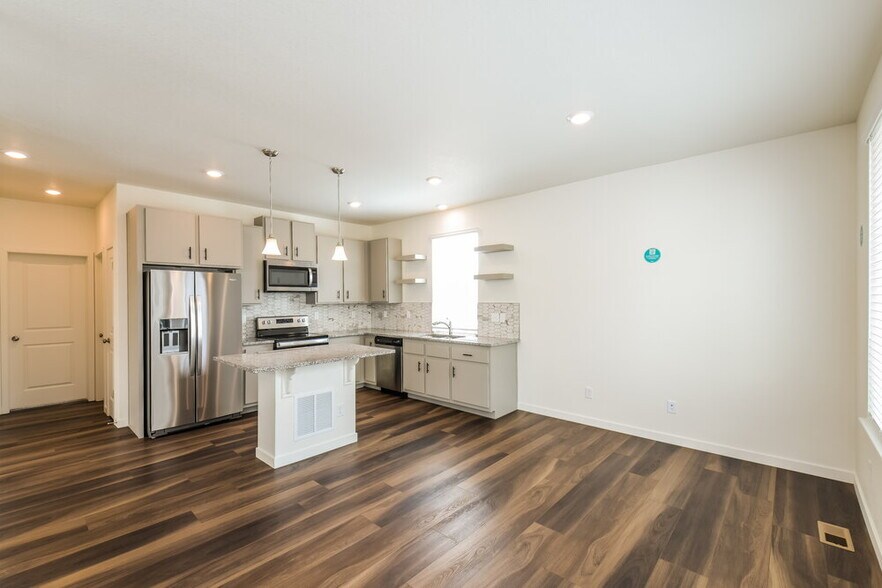 Building Photo - 18597 E 47th Pl