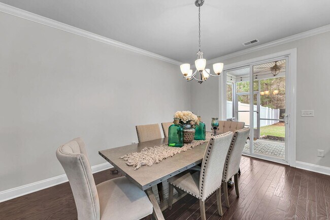 Building Photo - Beautiful 4BR/2.5BA Home in Highly Desirable Park West