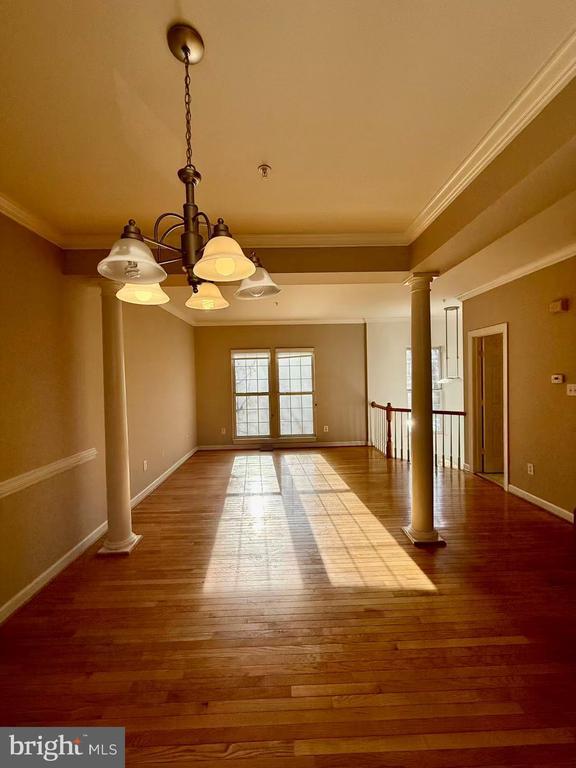 Building Photo - 13772 Lambertina Pl