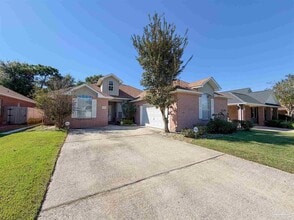 Building Photo - 4913 Vizcaya Dr