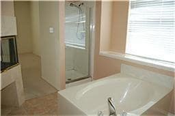 Building Photo - 620 Dyann Dr