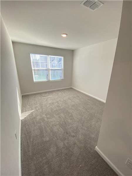 Building Photo - 180 Benelli Dr