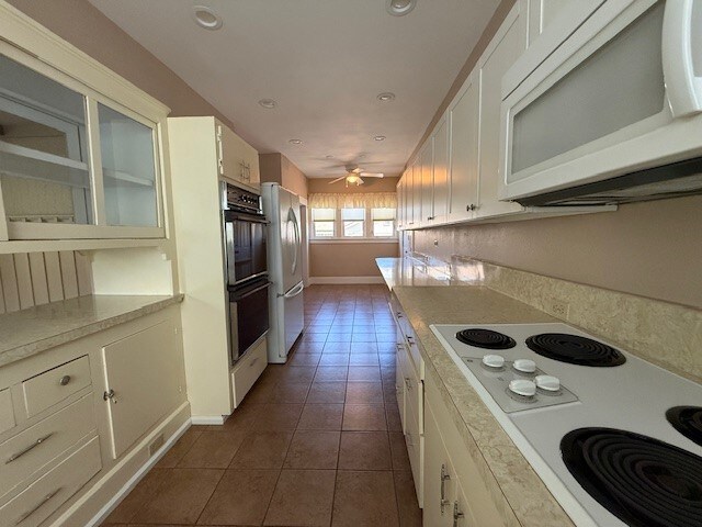 Building Photo - 7104 Willow Pl