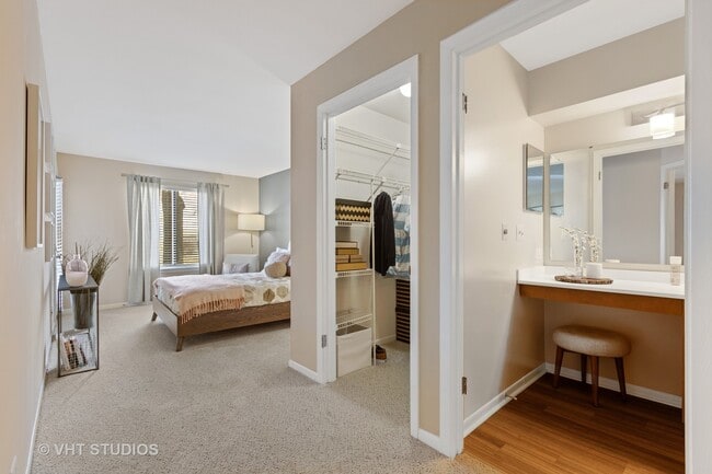 Building Photo - 1631 Westminster Dr