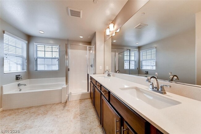 Building Photo - 2552 Sable Creek St