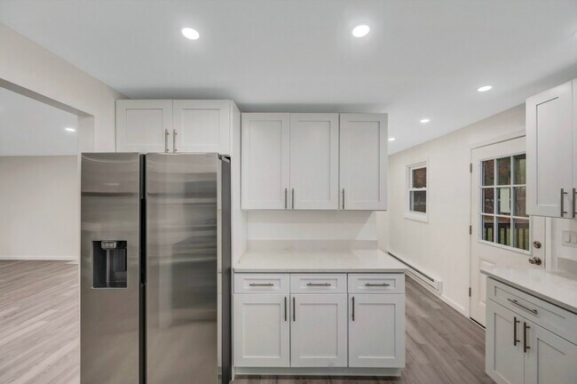 Building Photo - 752 Toll Rd