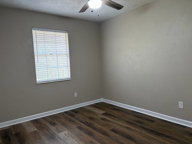 Building Photo - 4201 Woodhill Ct