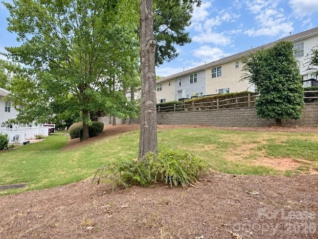 Building Photo - 12222 Royal Castle Ct
