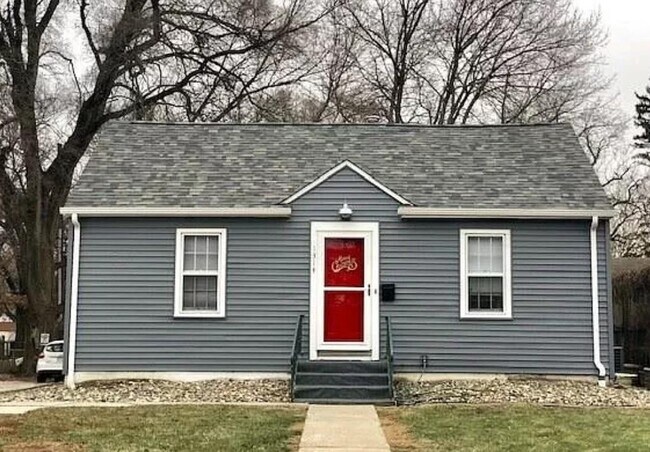 front of house - 1314 Lincoln Way