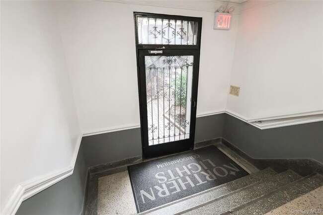 Building Photo - 148-09 Northern Blvd