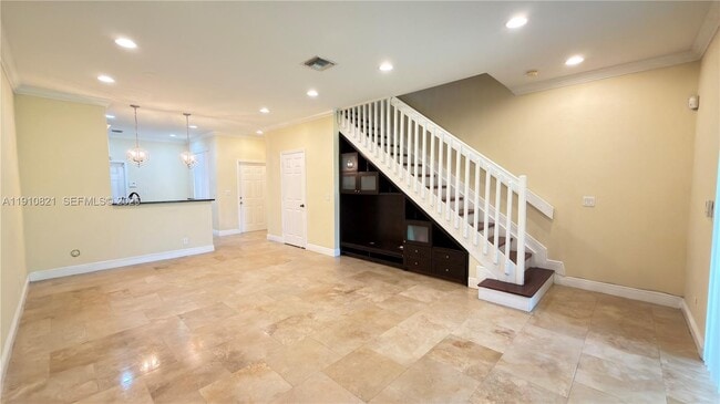 Building Photo - 3887 Tree Top Dr