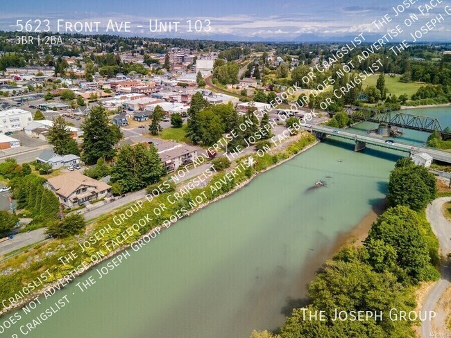 Building Photo - 5623 Front Ave