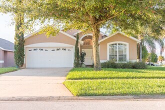 Building Photo - Beautiful Fully Furnished 4 Bedroom 3 Bath...
