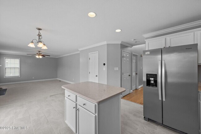 Building Photo - 2907 Judge Manly Dr