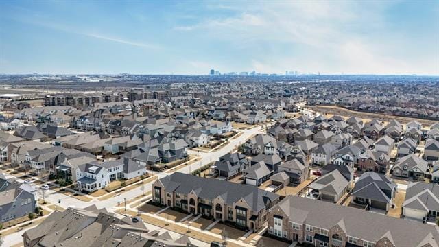 Building Photo - 3773 Wellesley Ave