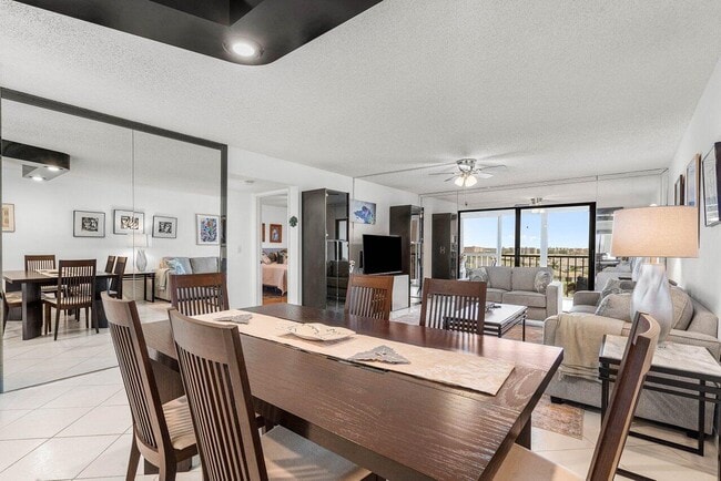 Building Photo - 7310 Ashford Pl