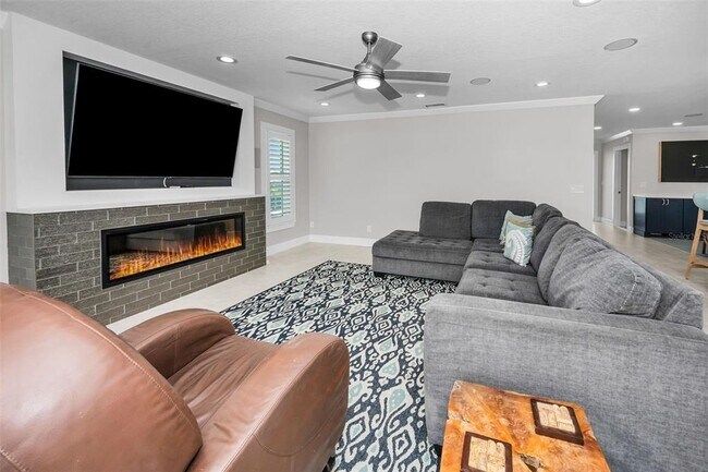 Building Photo - 804 Bay Point Dr