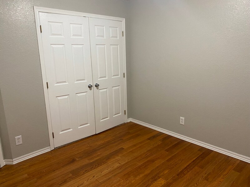 Building Photo - 1825 Mountain Ash Dr