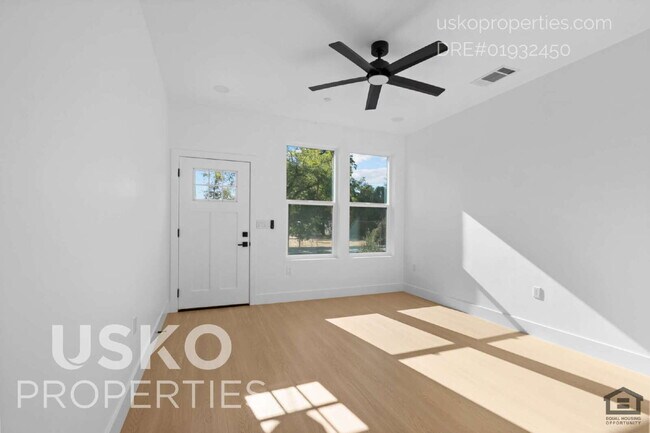 Building Photo - Brand New Construction Unit for Rent - 1 B...