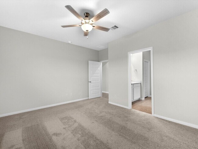 Building Photo - Gorgeous home now available for rent in th...