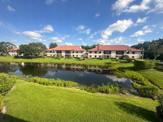 Building Photo - 5179 Europa Dr