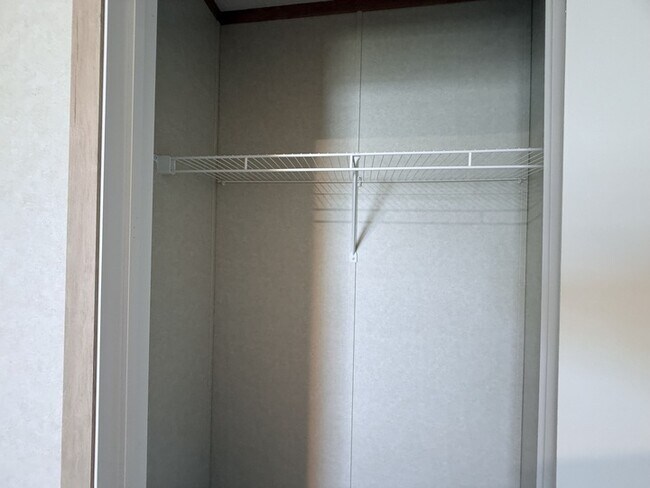 Building Photo - 52963 N Yorktown Ct