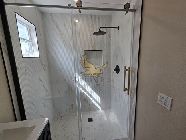 Building Photo - 6845 Coley Ave