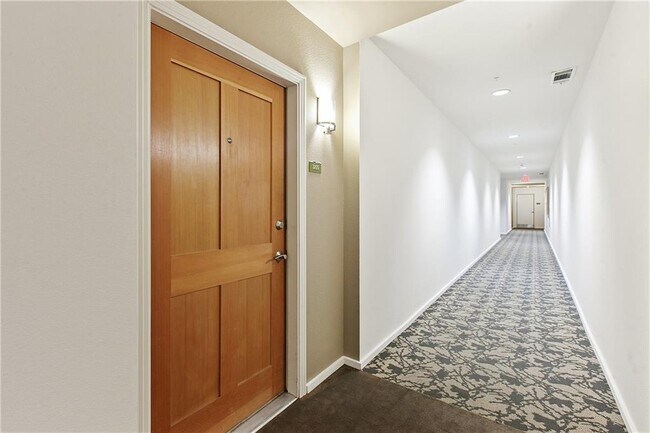 Building Photo - 1600 Barton Springs Rd