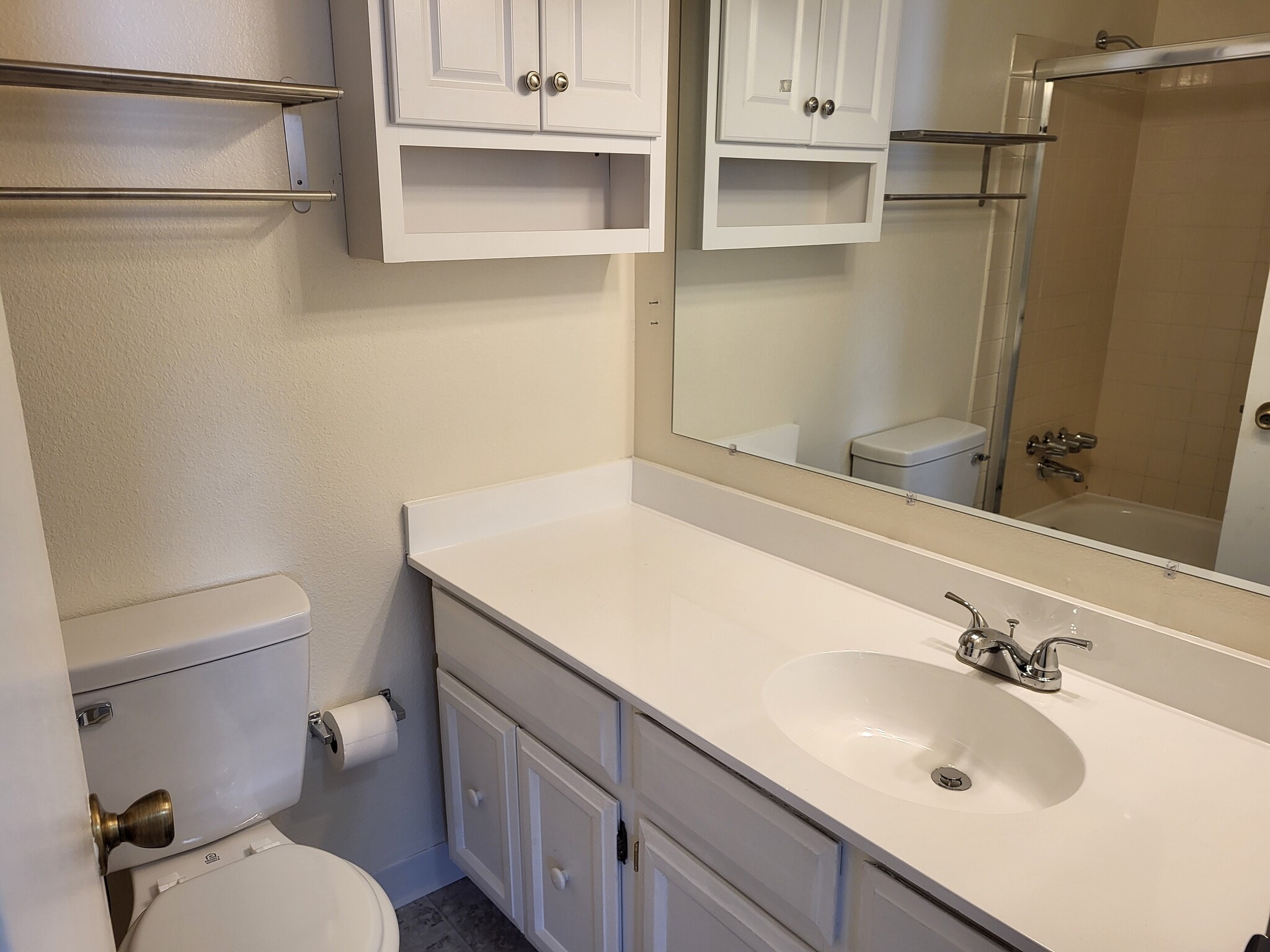 Bathroom - 9849 Croke Dr