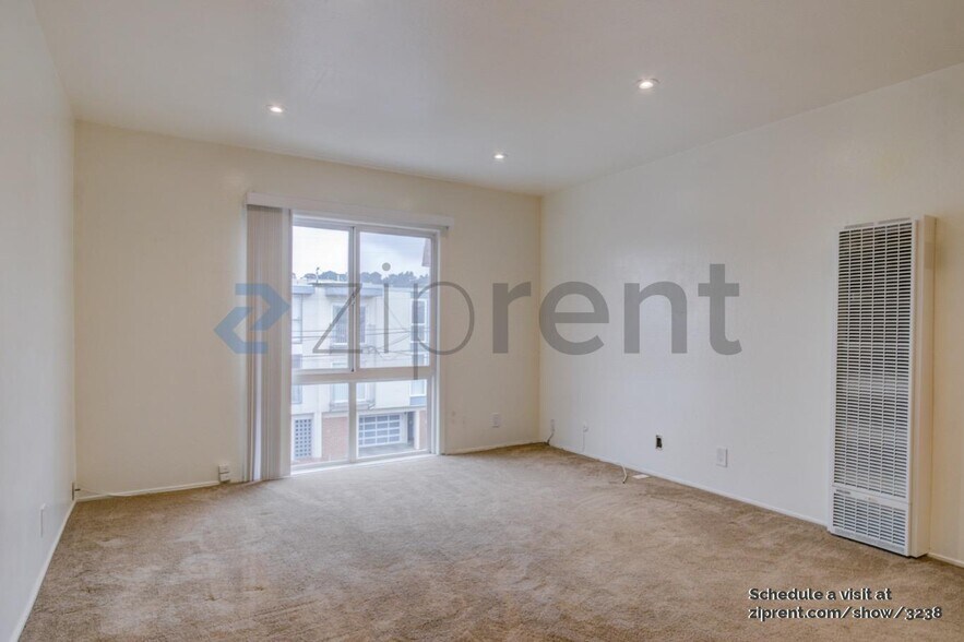 Building Photo - 468 90th St