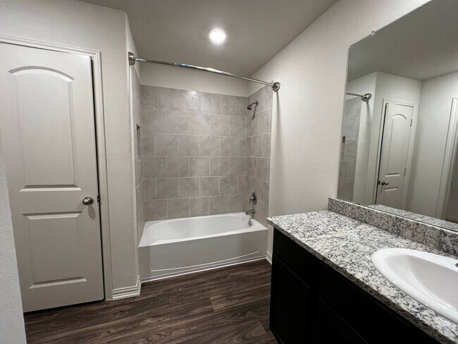 Building Photo - 7326 Anchor Cyn