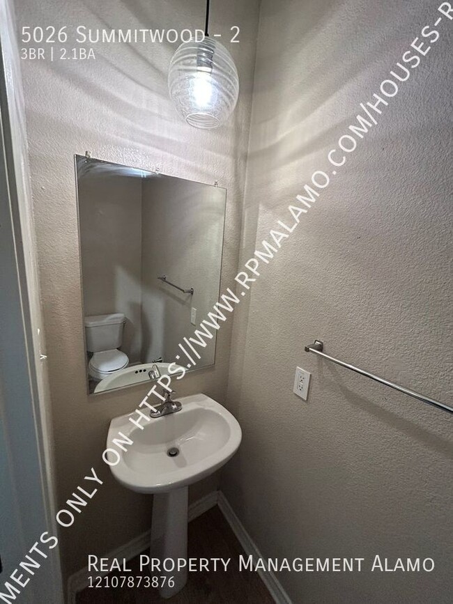 Building Photo - 5026 Summitwood-2